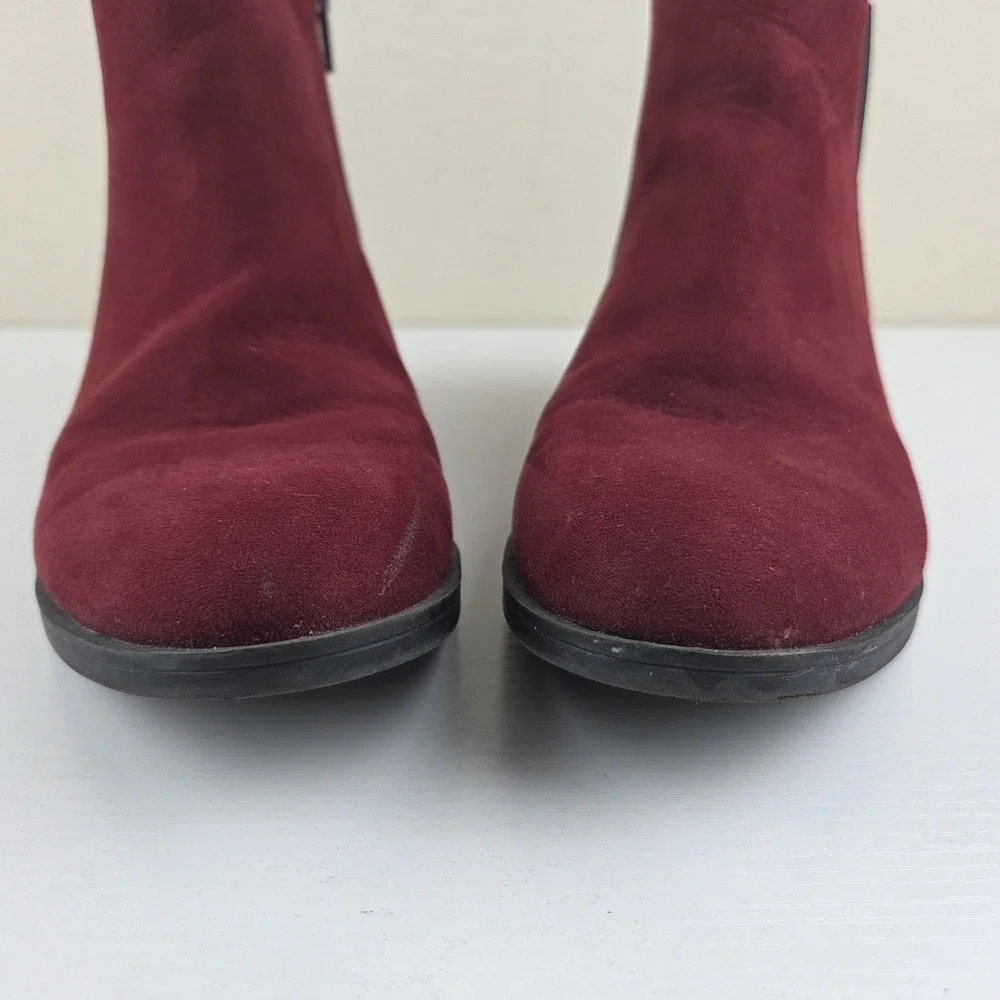 So Kohls Memory Foam Burgundy Zipper Stretch Slip On‎ Ankle Boot 7 1/2 Med